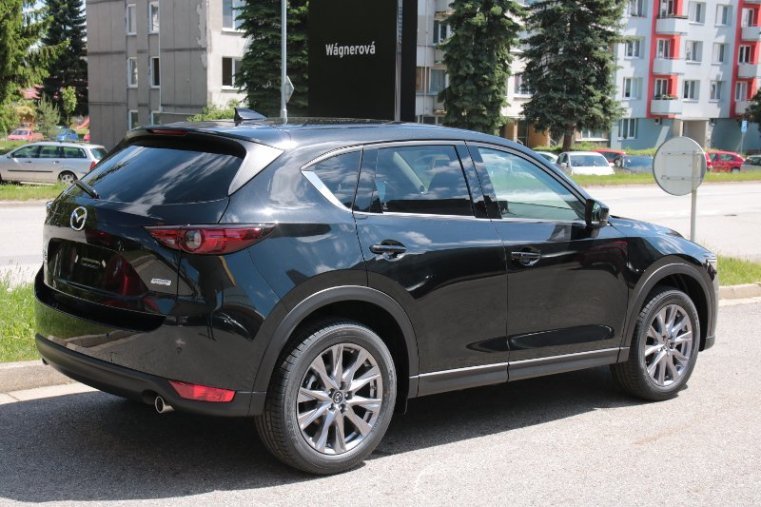 Mazda CX-5, 2,0 Skyactiv-G 165k, barva černá