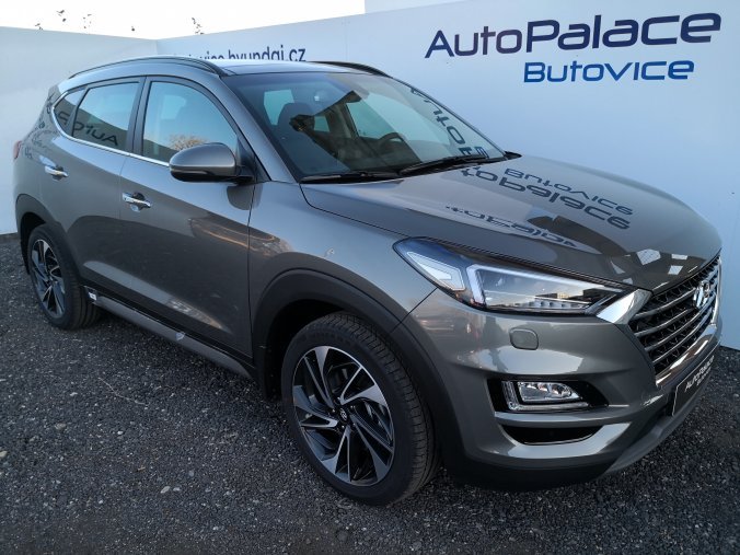 Hyundai Tucson, 2,0 CRDi 136 kW (diesel) 8 st. aut 4×4, barva šedá