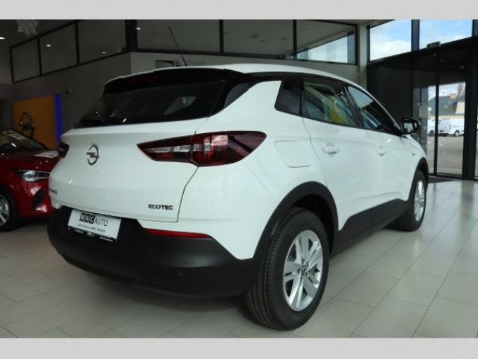 Opel Grandland X, SMILE 1.2 Turbo 96kW MT6, barva bílá