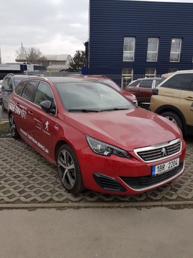 Peugeot 308, 308 SW ACTIVE 1,5BlueHdi 130k MAN6 - LN49589, barva červená