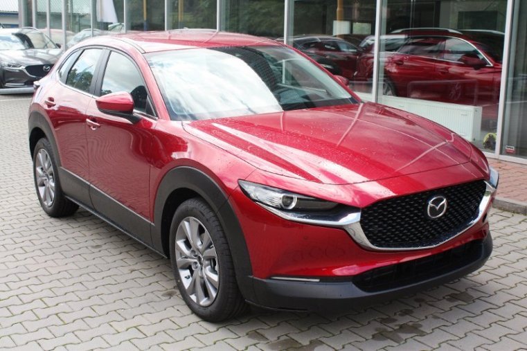 Mazda CX-30, SKYACTIV-G, barva červená