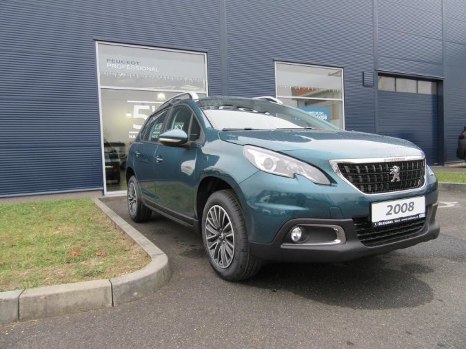 Peugeot 2008, ACTIVE 1,2 PureTech 82k MAN5, barva zelená