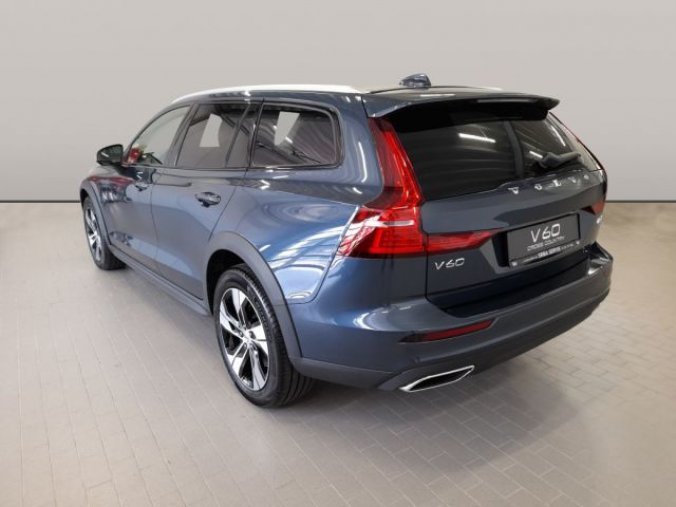 Volvo V60, B4 2.0L 197 HP CROSS COUNTRY P, barva modrá