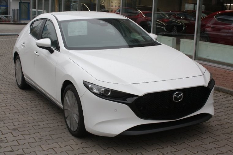 Mazda 3, SKYACTIV-G, barva bílá