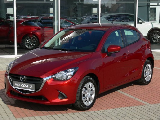 Mazda 2, 1.5 Skyactiv G75, barva červená