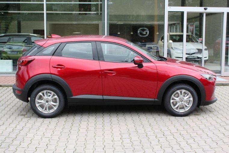 Mazda CX-3, SKYACTIV-G, barva červená