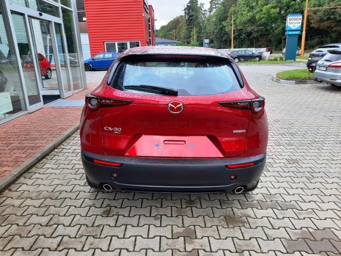 Mazda CX-30, SKYACTIV-G, barva červená