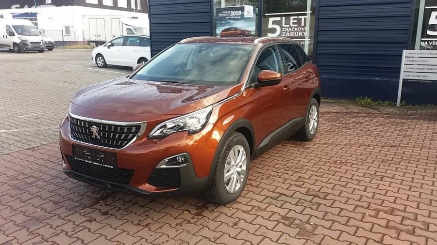 Peugeot 3008, ACTIVE 1.2 PureTech 130k, barva hnědá