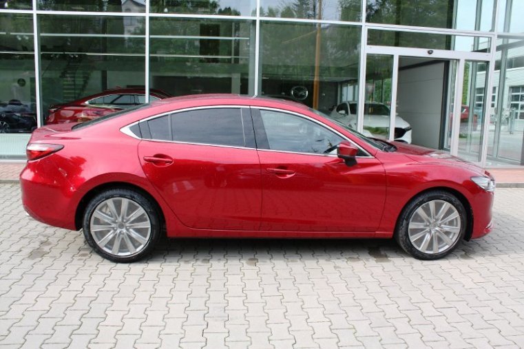 Mazda 6, SKYACTIV-G, barva červená