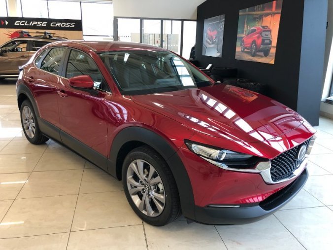 Mazda CX-30, Skyactiv-G 122, barva červená