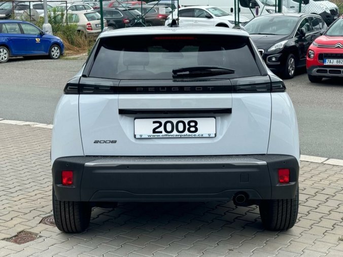 Peugeot 2008, Peugeot 2008 ALLURE - IHNED K ODBĚRU, barva bílá