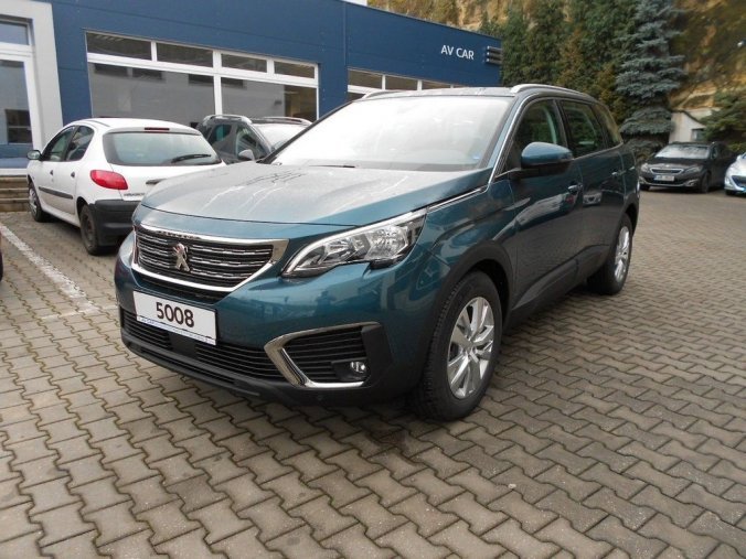 Peugeot 5008, ACTIVE 1.2 PureTech 130 S&amp;, barva zelená