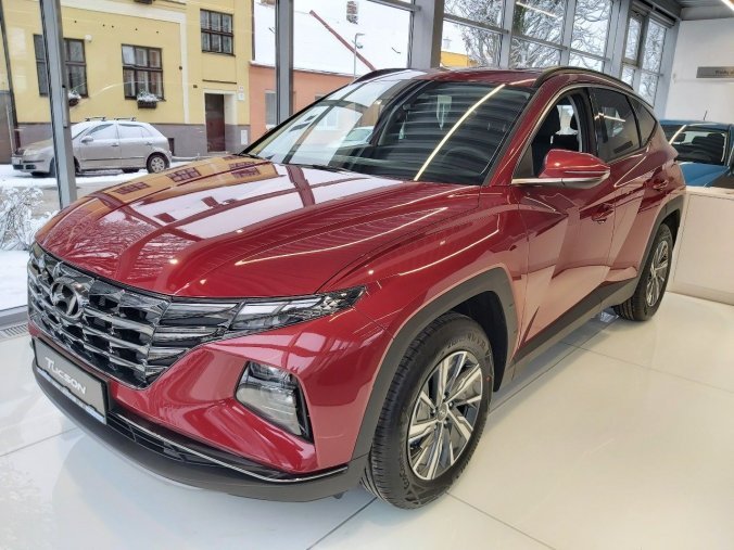 Hyundai Tucson, SUV, Nový Smart 1,6 T-GDi 110 kW, barva červená