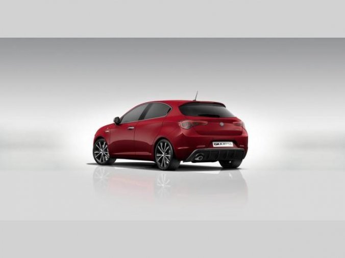 Alfa Romeo Giulietta, 1.4TBi 120PS Sprint model 2020, barva červená