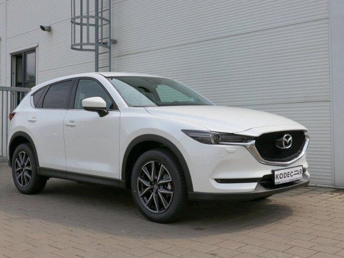 Mazda CX-5, 2,0i Skyactiv-G 121KW/165k 6AT AWD, barva bílá