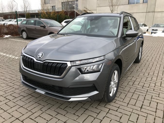 Škoda Kamiq, 1,0 TSI 81 KW 6-stup. mech., barva šedá