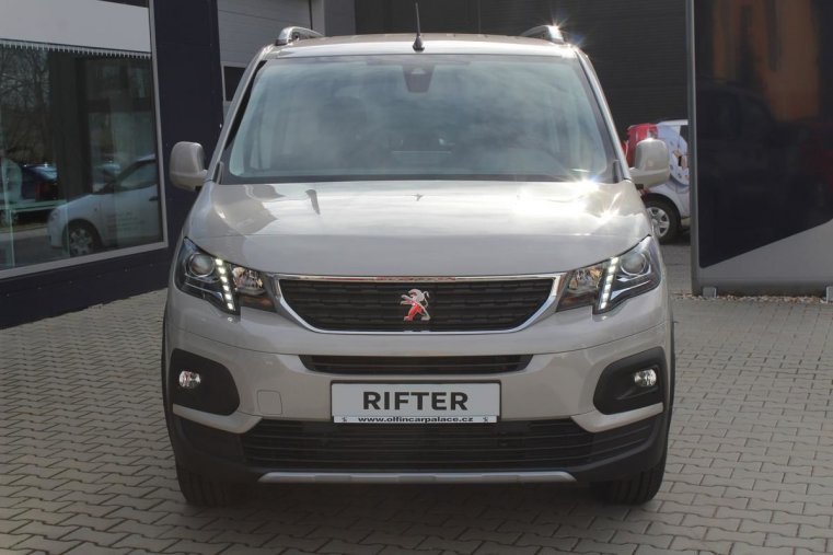 Peugeot Rifter, ALLURE 1.2 96KW, barva šedá