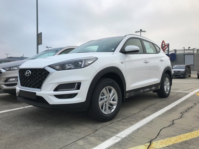 Hyundai Tucson, 1,6 GDi 97 kW (95 NAT) 6 st. man, barva bílá