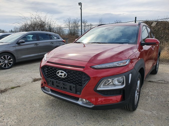 Hyundai Kona, 1,0 T-GDI 88 kW (95 NAT) 6 st. man, barva červená