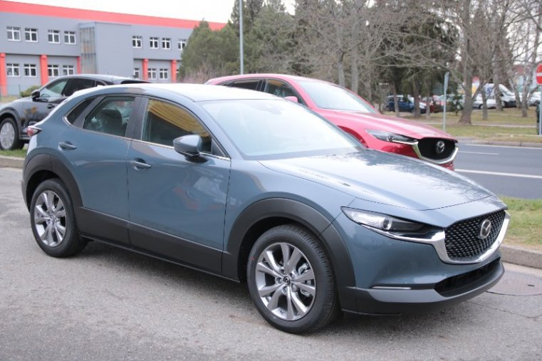 Mazda CX-30, 2,0G 122k, barva šedá