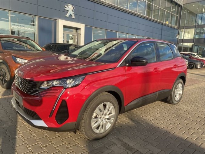 Peugeot 3008, Active Pack 130k MAN6, barva červená