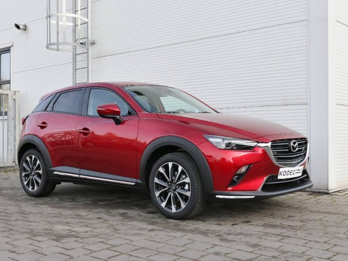 Mazda CX-3, 2,0i Skyactiv-G 89kW/121k 6AT, barva červená