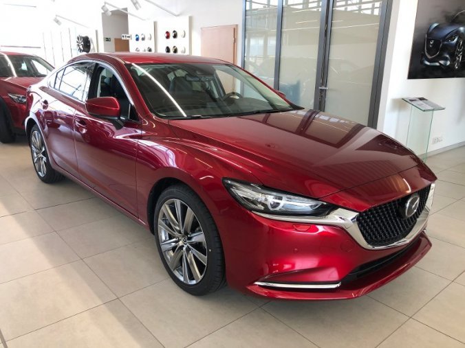 Mazda 6, 2.5i 194k, barva červená