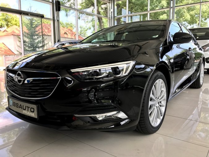 Opel Insignia, Innovation 2,0CDTI AT8 + ZP, barva černá