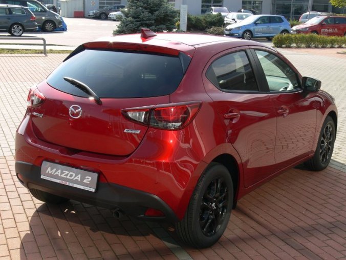 Mazda 2, 1.5 Skyactiv G90, barva červená