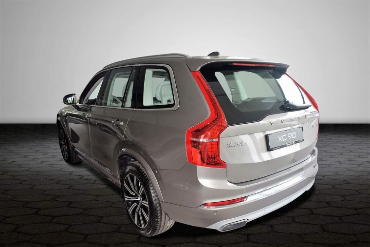 Volvo XC90, B5 2.0L 235 HP INSCRIPTION AT8 AWD, barva šedá