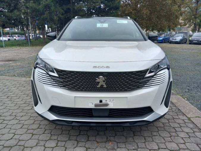 Peugeot 5008, Peugeot 5008 GT BlueHDI 130 S&S EAT8, barva bílá