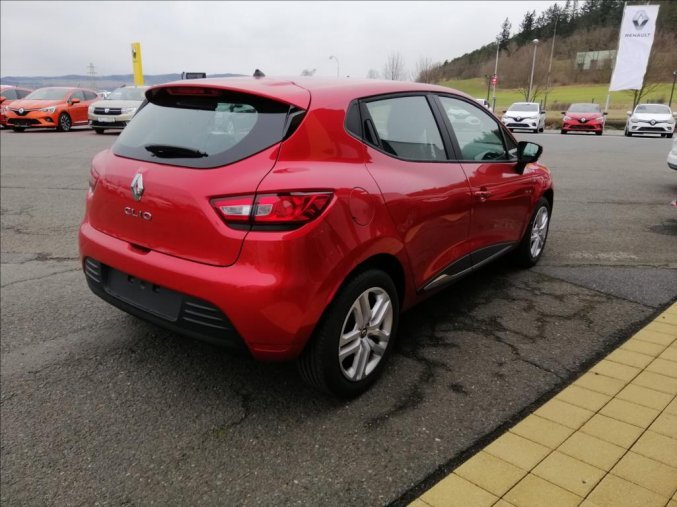 Renault Clio, 0,9   TCe 90 GENERATION, barva červená