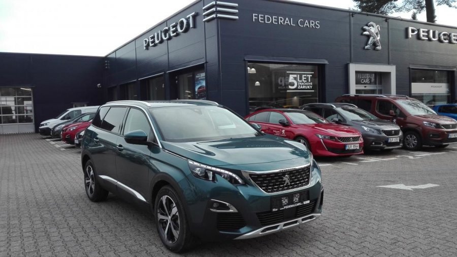 Peugeot 5008, ALLURE 1.5 BlueHDi 130 MAN6, barva zelená