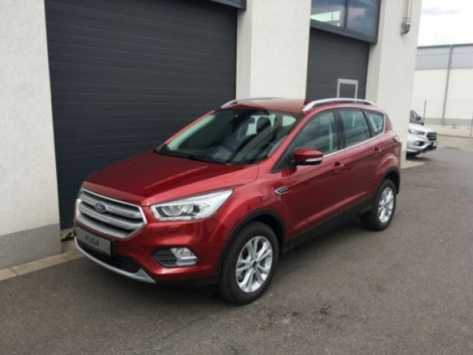 Ford Kuga, 2.0 TDCi, barva červená