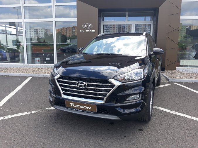 Hyundai Tucson, 1,6 CRDi 100 kW (diesel) 6 st. man, barva černá