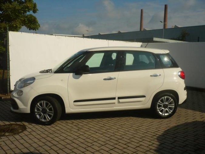 Fiat 500L, 1.4 95k Urban, barva bílá