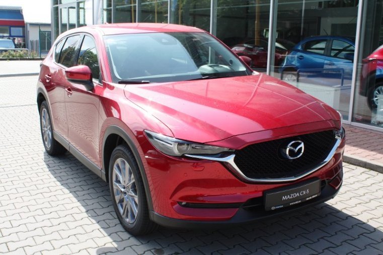 Mazda CX-5, SKYACTIV-G, barva červená