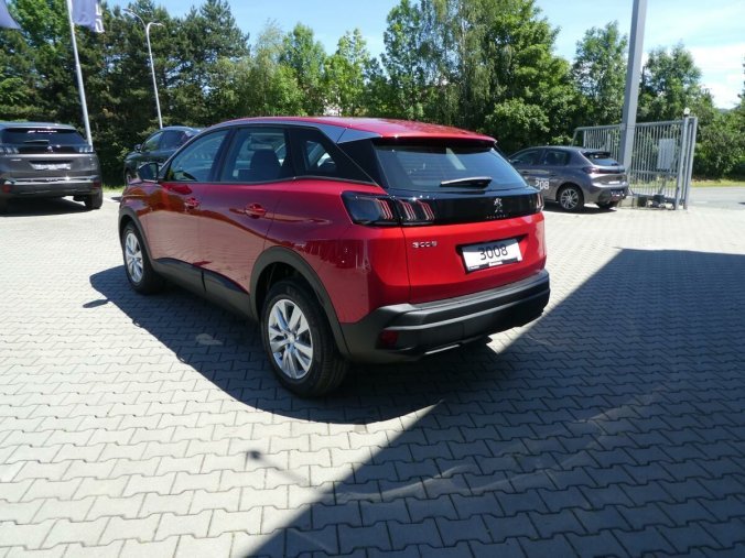 Peugeot 3008, Peugeot 3008 ACTIVE PACK 1.2 PureTech MAN6, barva červená