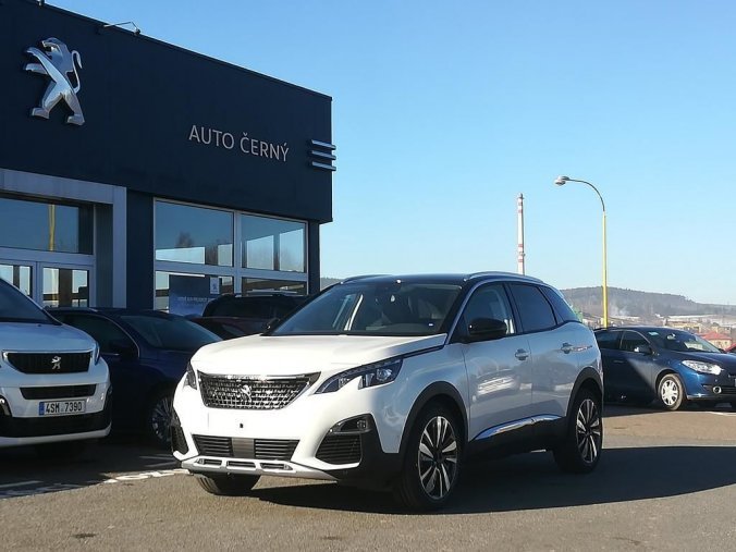 Peugeot 3008, ALLURE 1.2 PureT 130 S&S EAT8, barva bílá