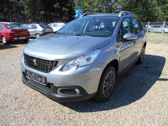 Peugeot 2008, ACTIVE 1.2 PureTech 110k MAN6, barva bílá