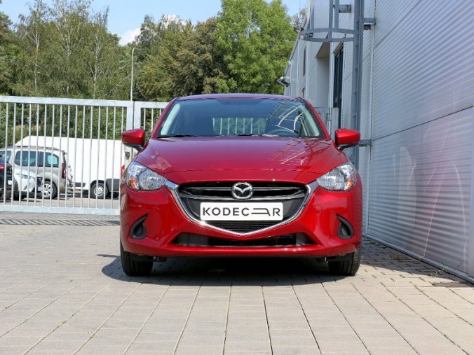 Mazda 2, 1,5 Skyactiv-G 55k/75kW 5MAN, barva červená