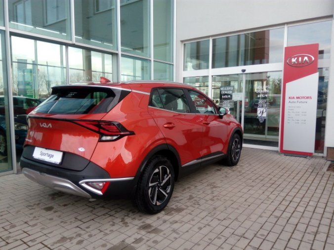 Kia Sportage, 1.6 TGDi 4x2 Exclusive, barva oranžová