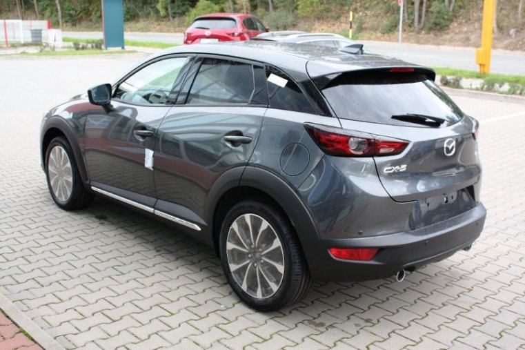 Mazda CX-3, SKYACTIV-G, barva šedá