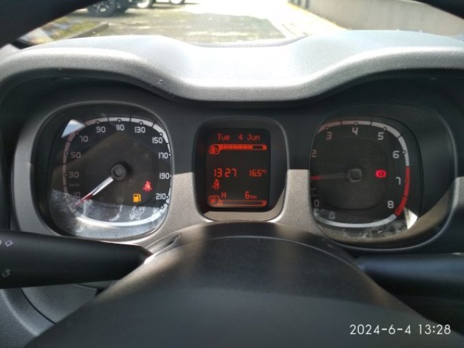 Fiat Panda, 1,0 Firefly Cross, barva zelená