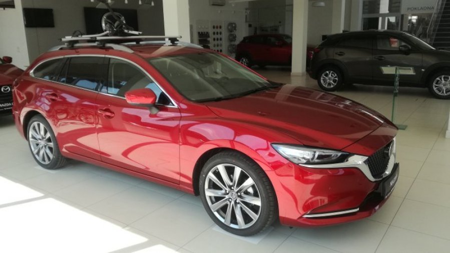 Mazda 6, 2,5i 194k A/T, barva červená