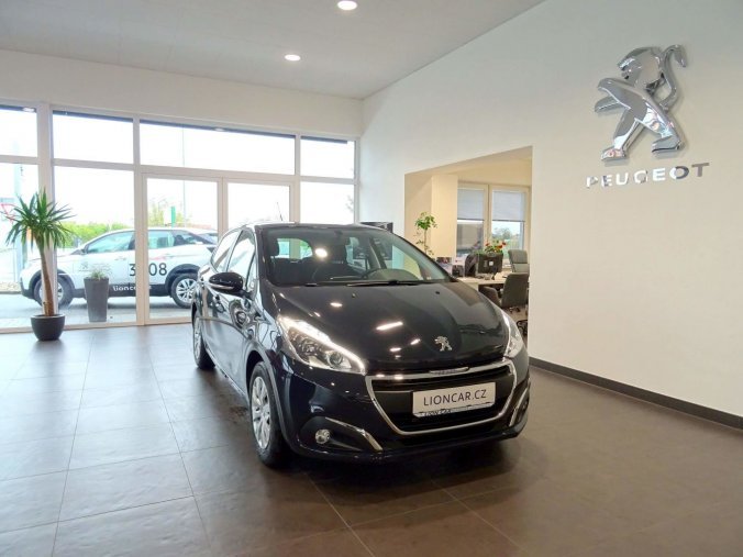 Peugeot 208, ACTIVE 1.2 82k, barva šedá