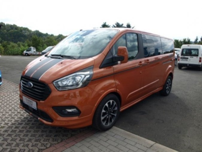 Ford Tourneo Custom, 2.0 EcoBlue, barva oranžová