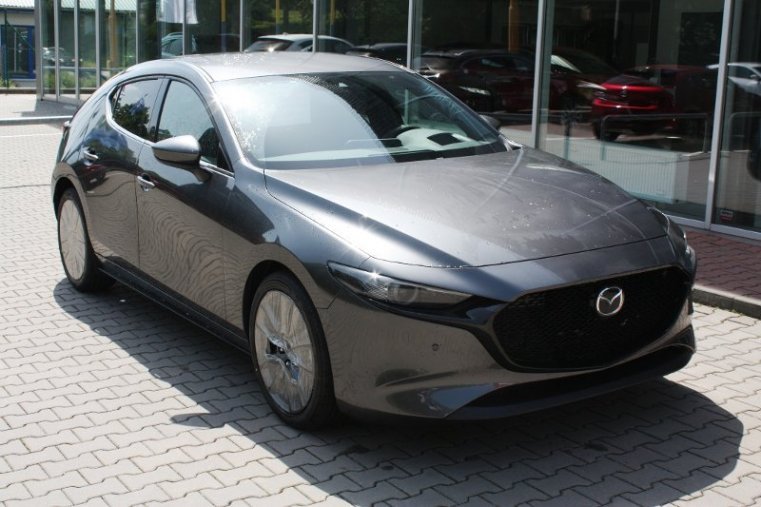 Mazda 3, SKYACTIV-G, barva šedá