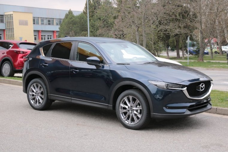 Mazda CX-5, 2,5 Skyactiv-G 194k, barva modrá