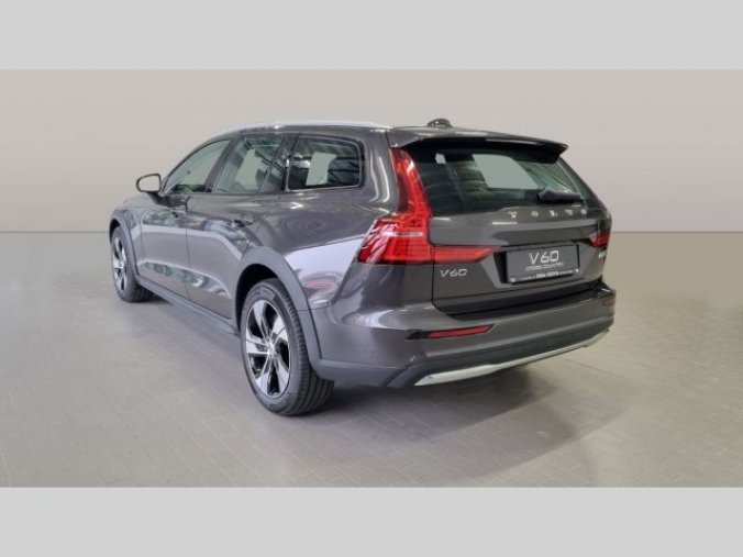 Volvo V60, B5 2.0L 250+14 HP CROSS COUNTR, barva šedá